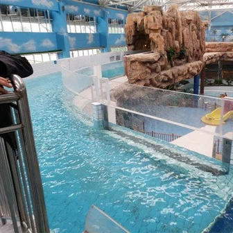 Прозрачное покрытие для бассейна